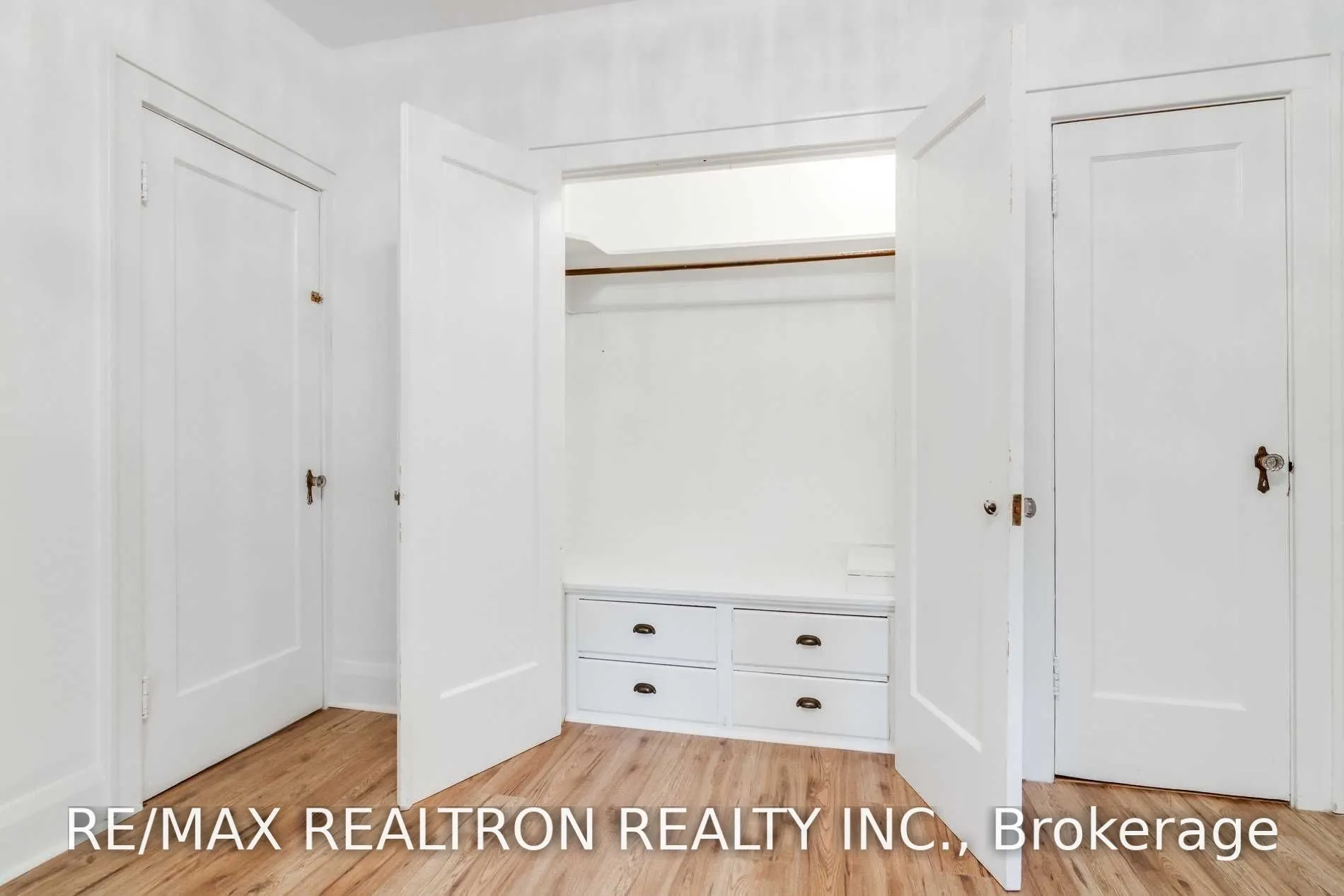 4 Hillholm Road #Upper