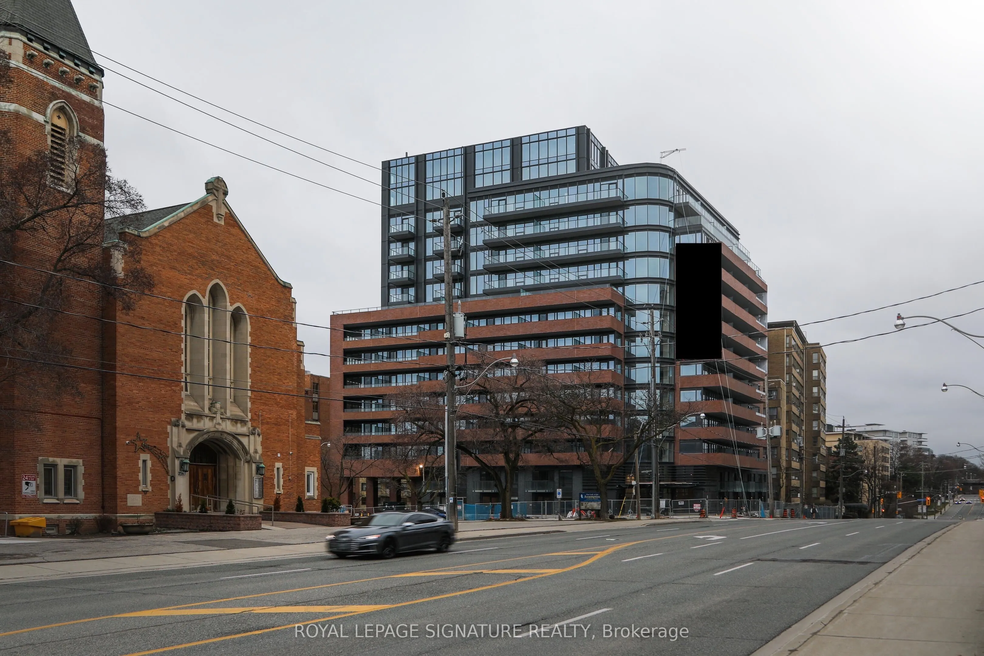 2525 Bathurst Street #106
