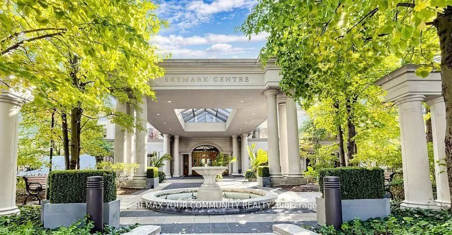 78 Harrison Garden Boulevard #103