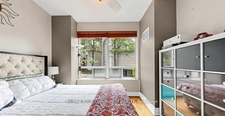 78 Harrison Garden Boulevard #103