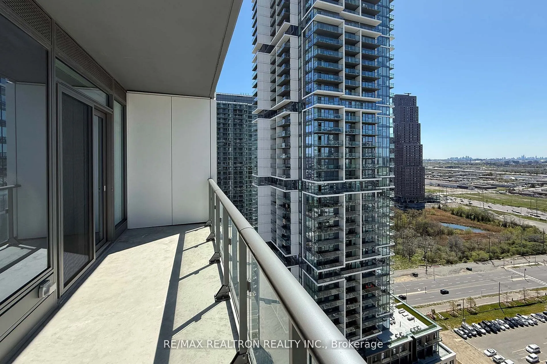 50 Dunfield Avenue #1917
