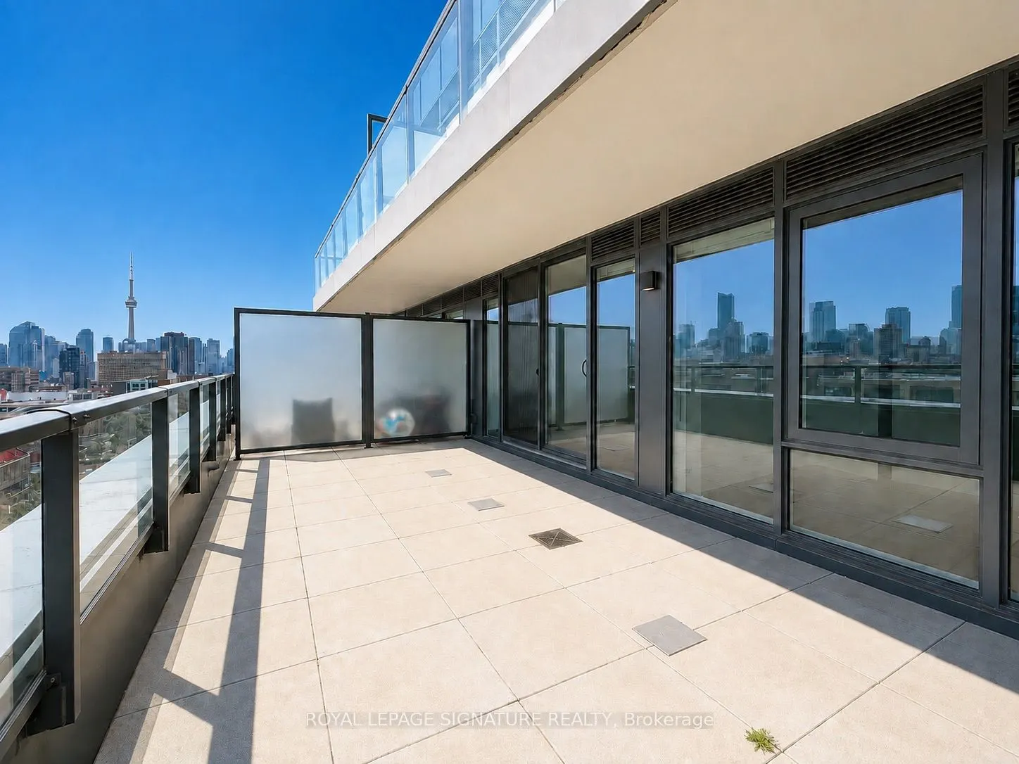 664 Spadina Avenue #1005