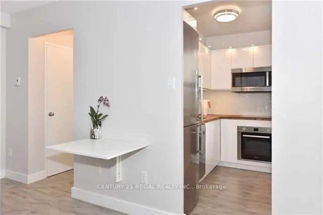 30 Gloucester Street #1107