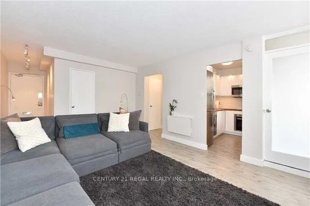 30 Gloucester Street #1107
