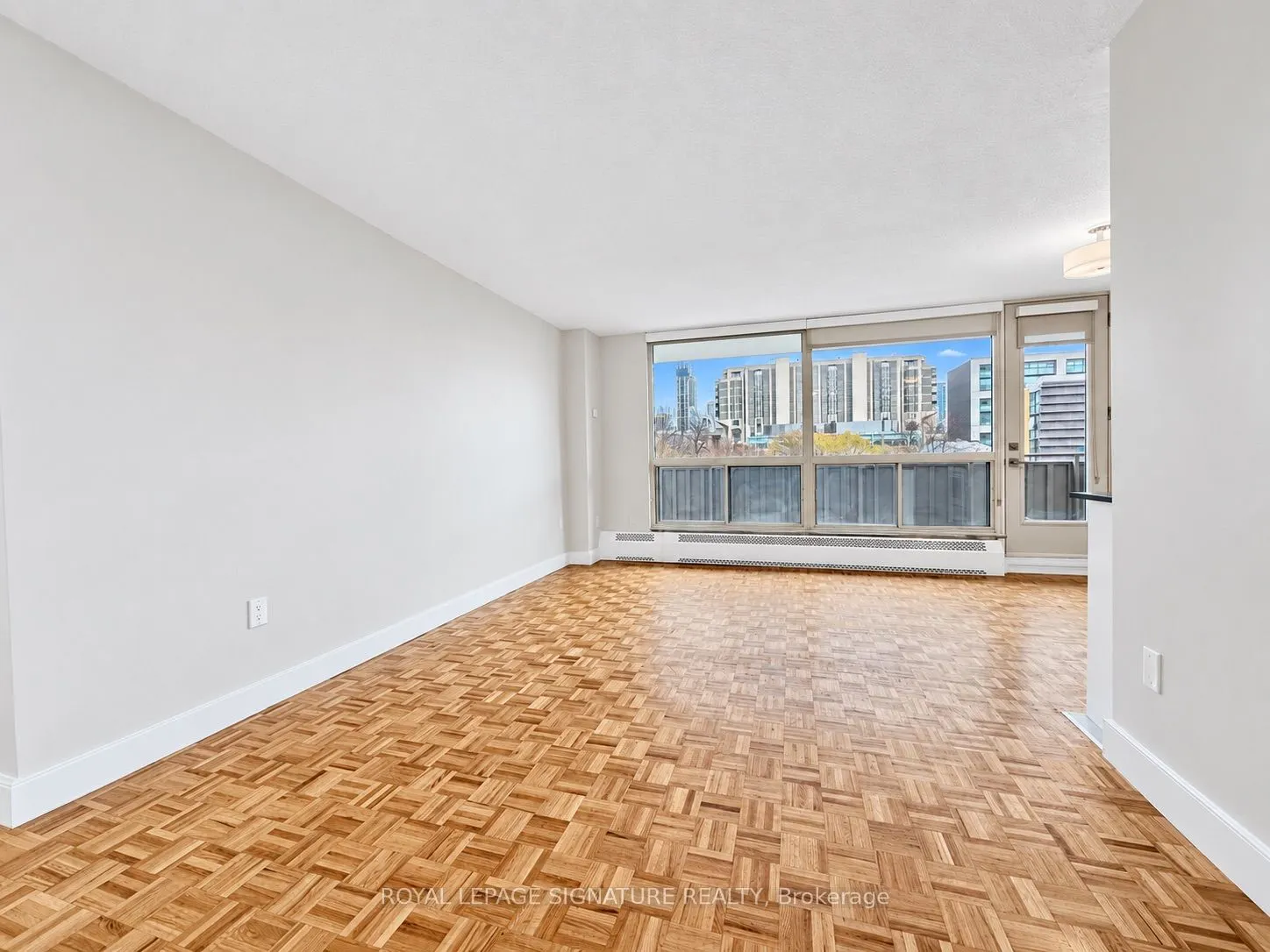 666 Spadina Avenue #2008