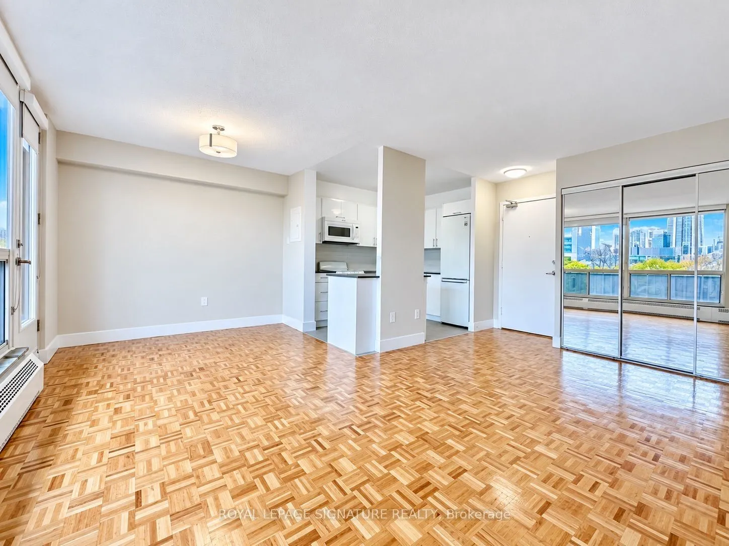 666 Spadina Avenue #2008