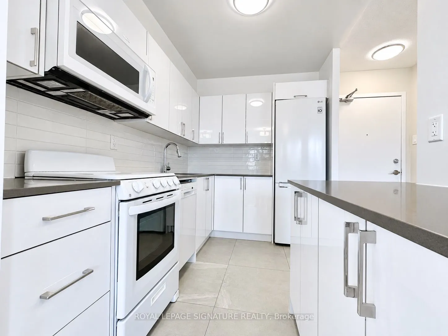 666 Spadina Avenue #2008