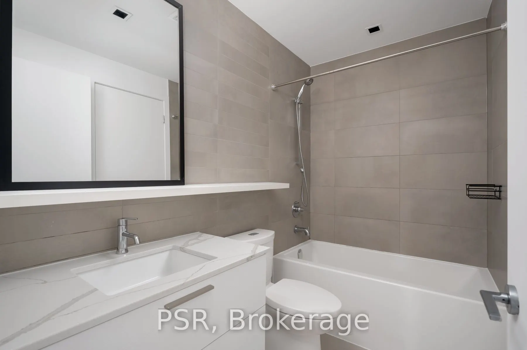 501 Adelaide Street W #401