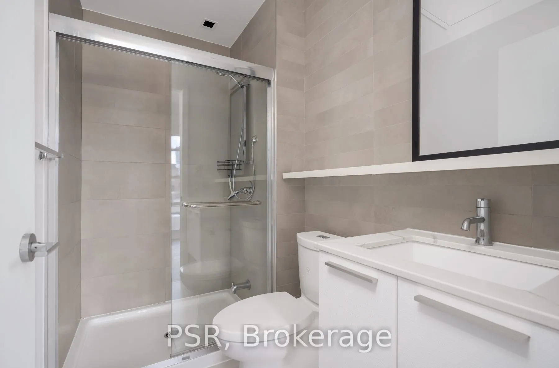 501 Adelaide Street W #401