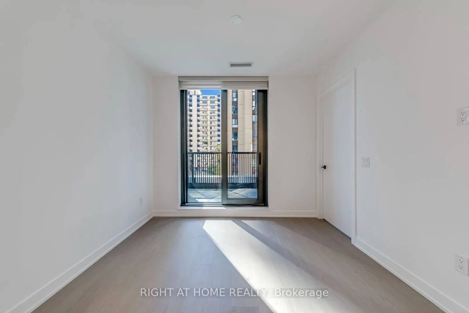 91 Montclair Avenue #837