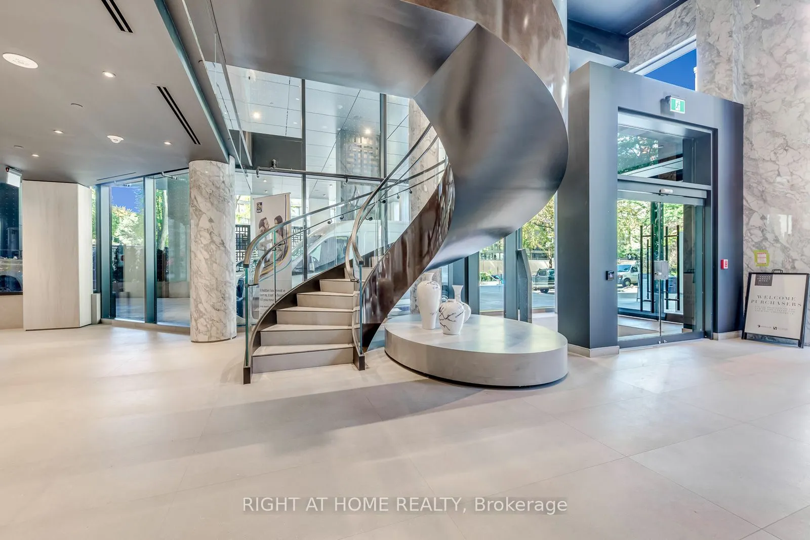 91 Montclair Avenue #837