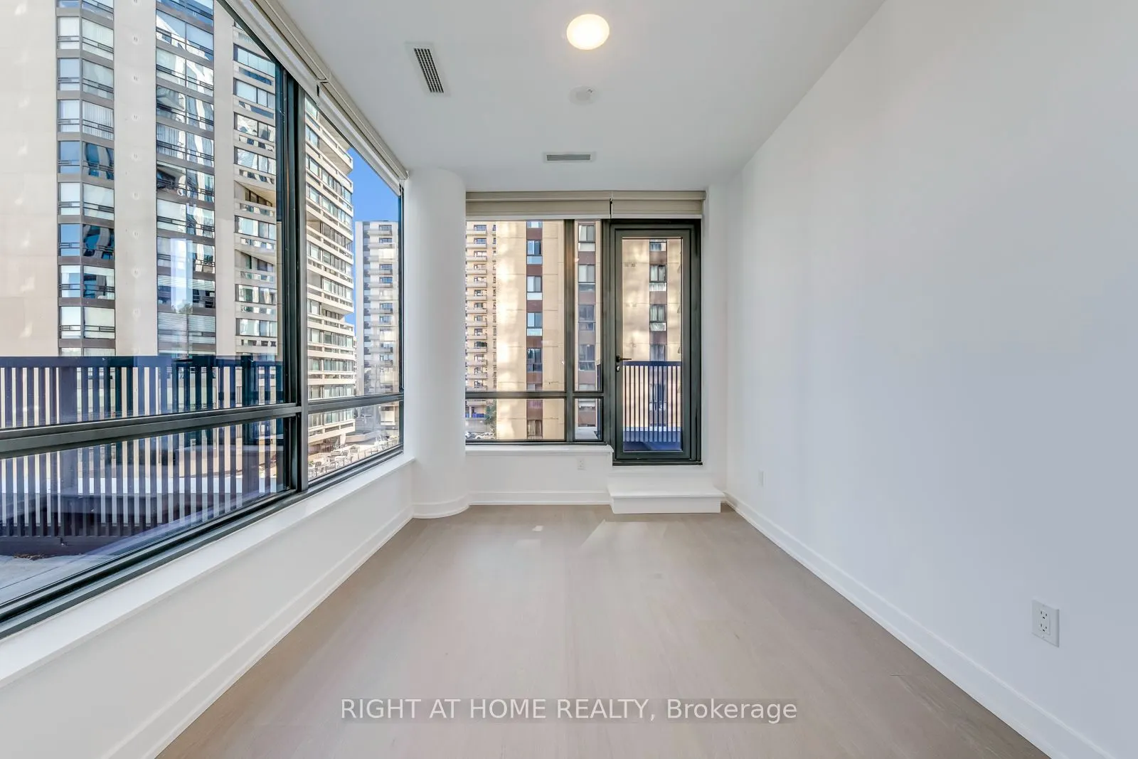 91 Montclair Avenue #837