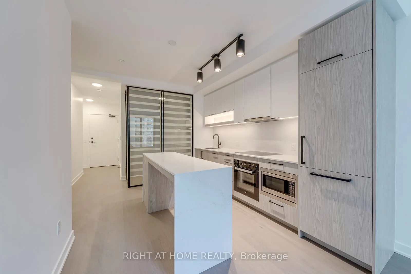 91 Montclair Avenue #837