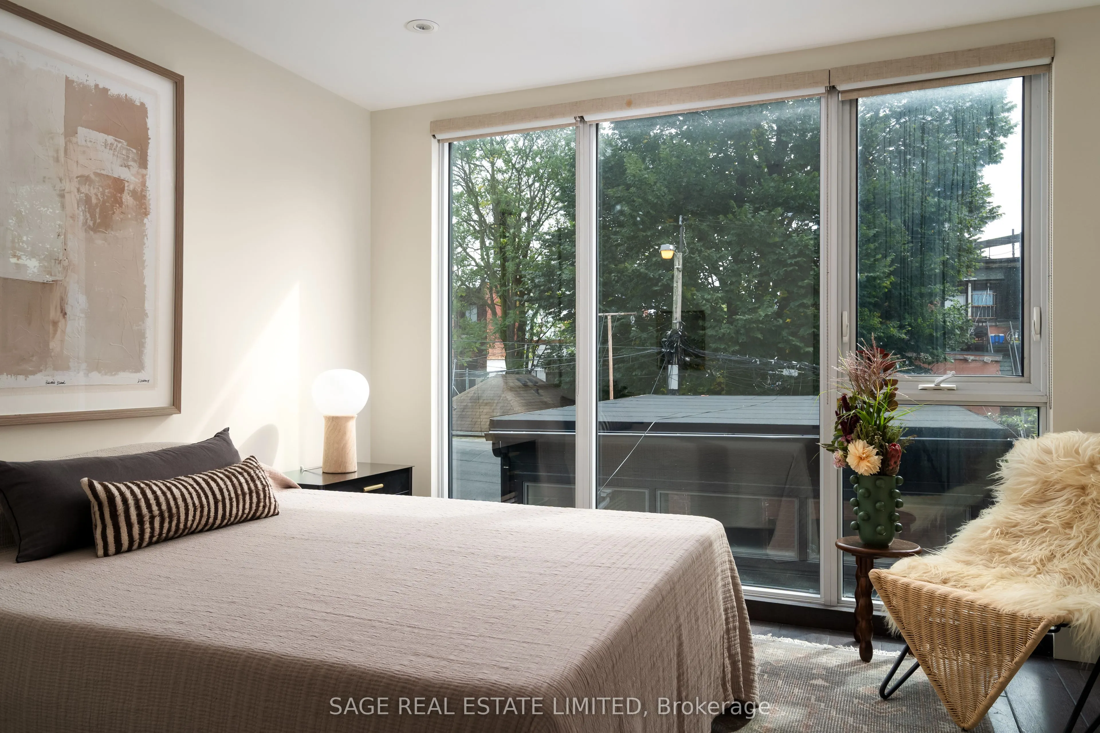 15 Crocker Avenue
