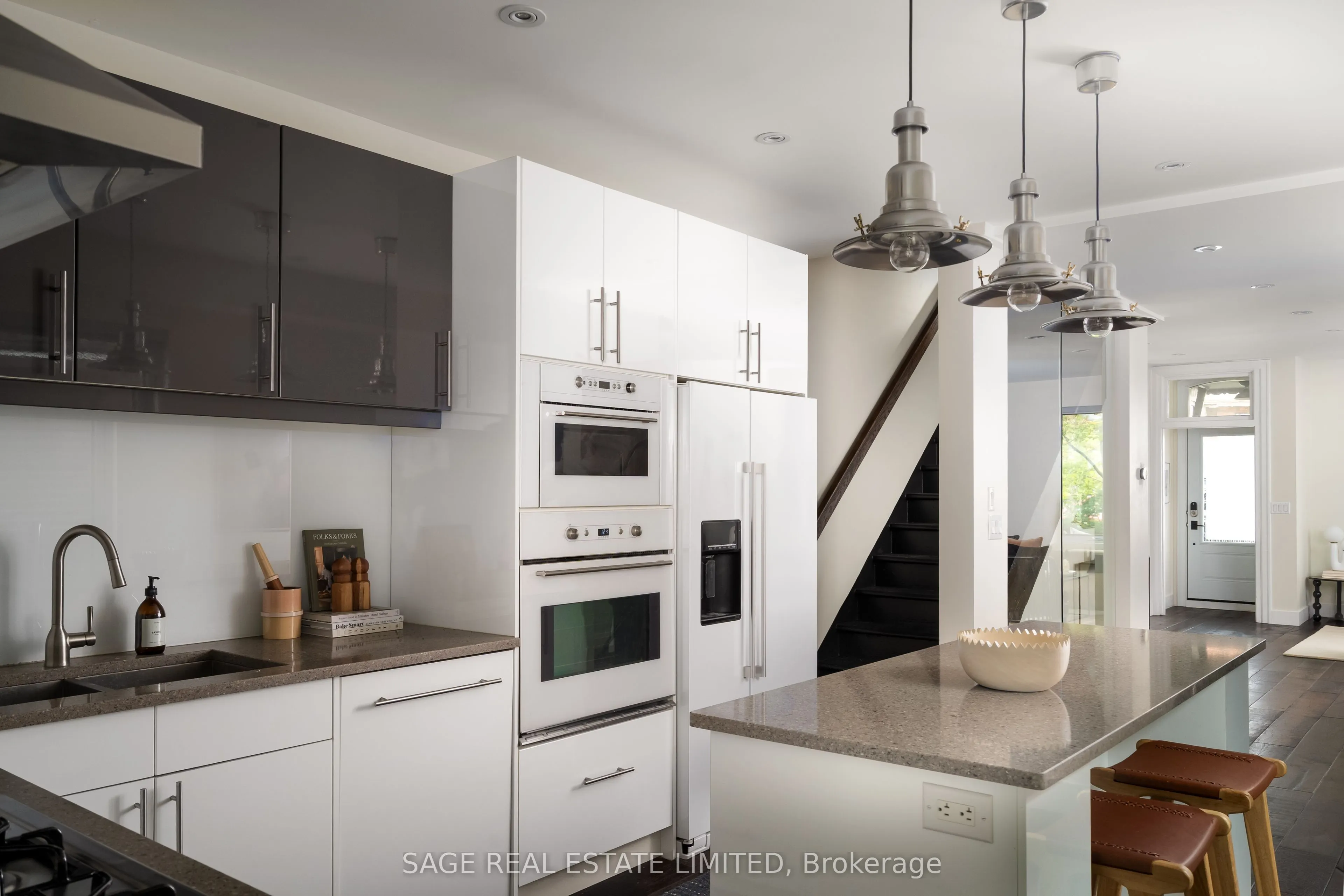 15 Crocker Avenue