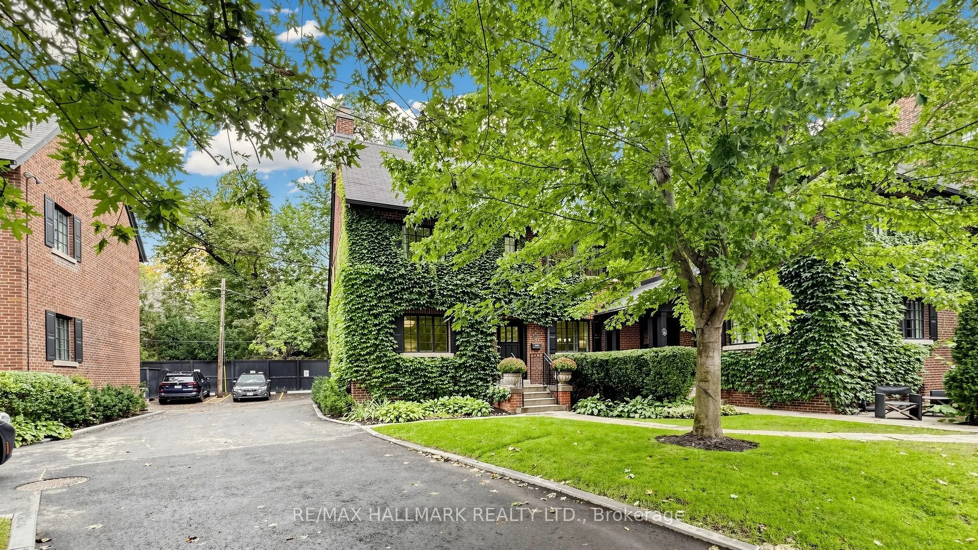 12 Ancroft Place #12