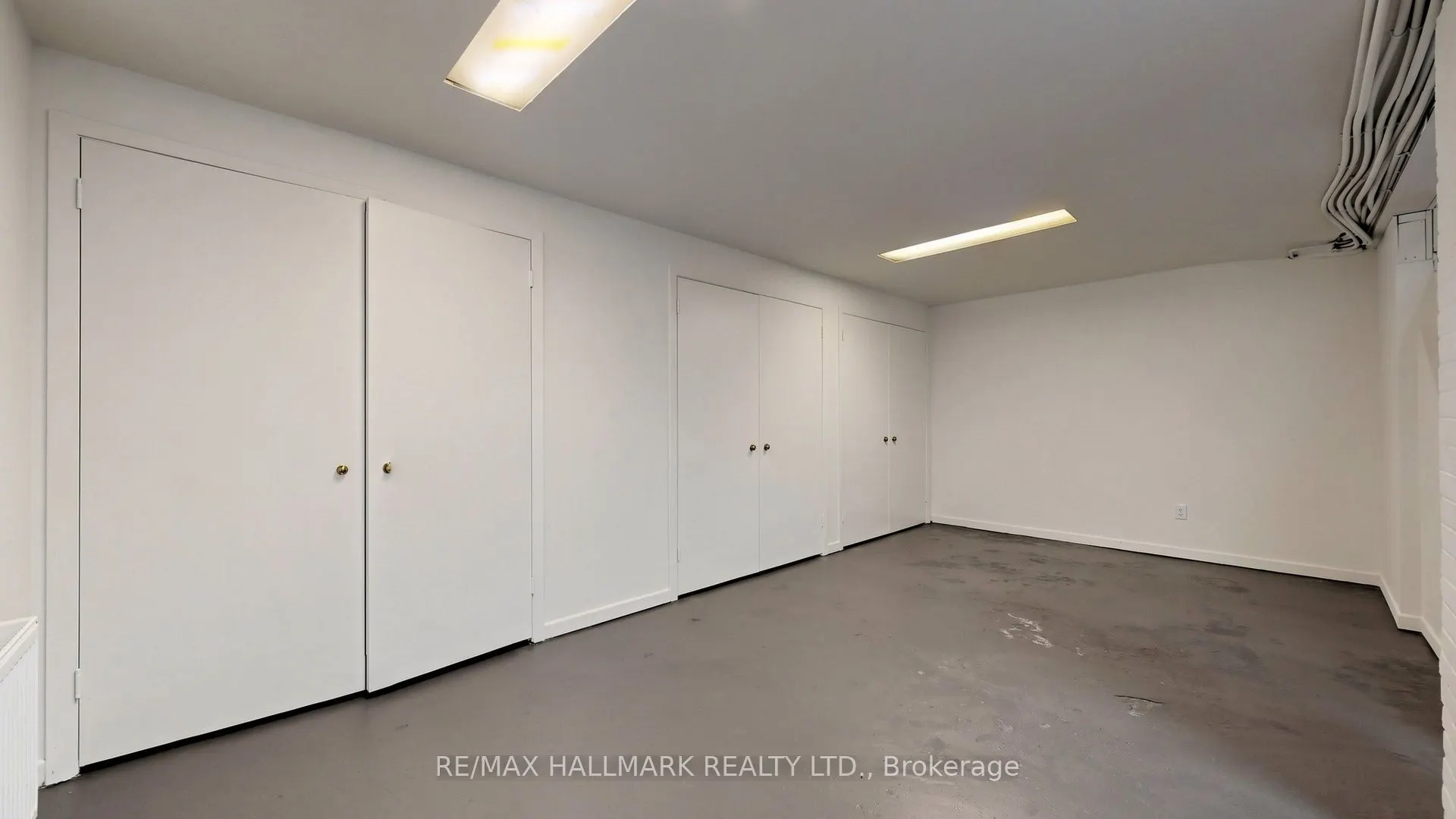 12 Ancroft Place #12
