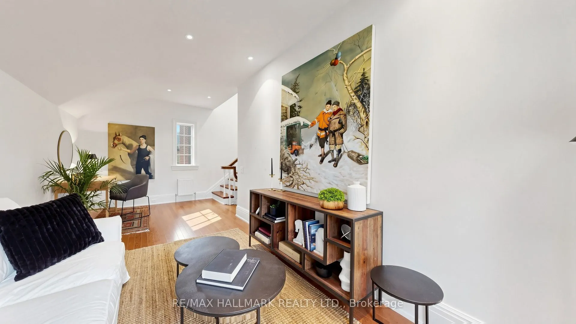 12 Ancroft Place #12