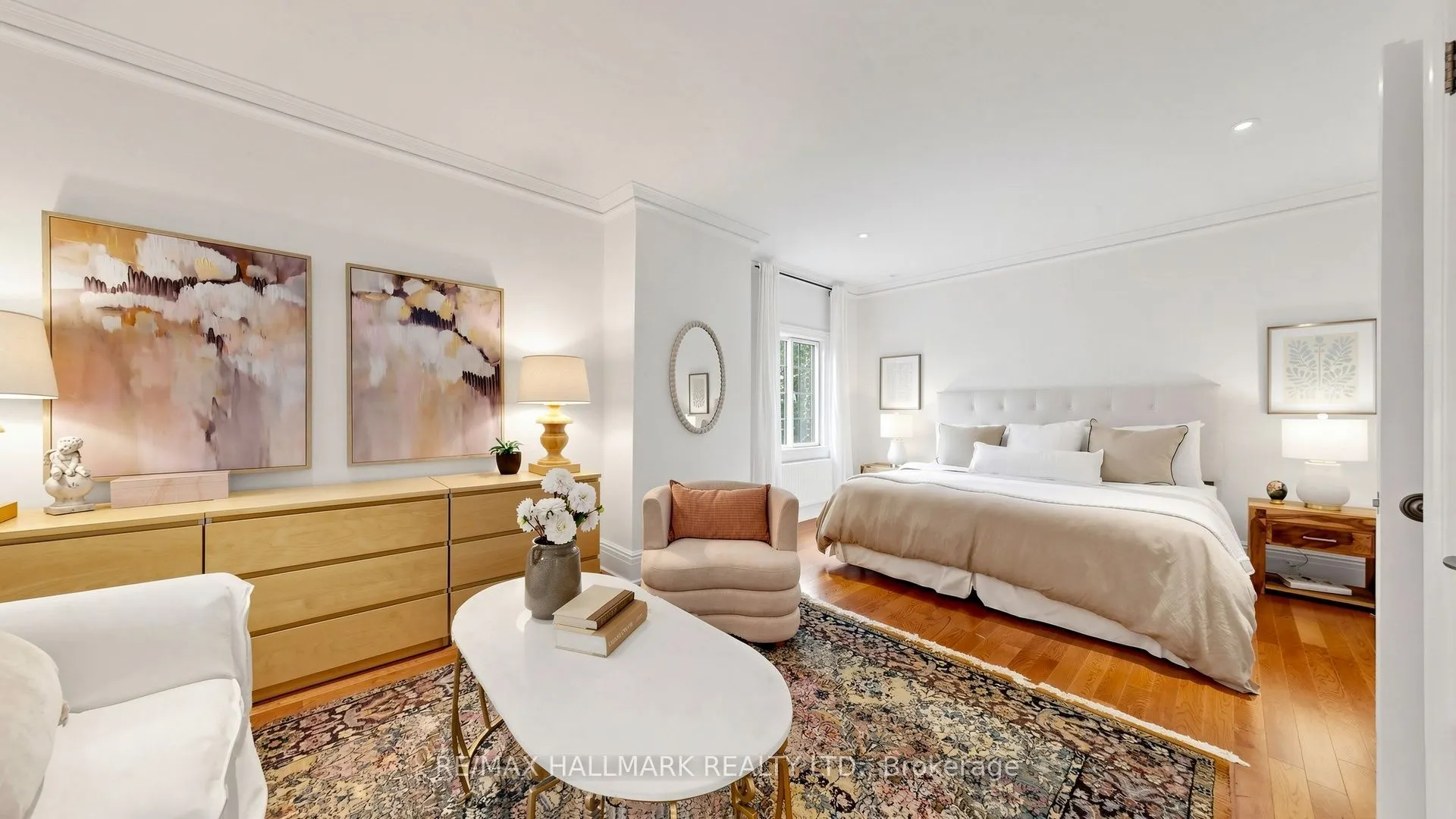 12 Ancroft Place #12