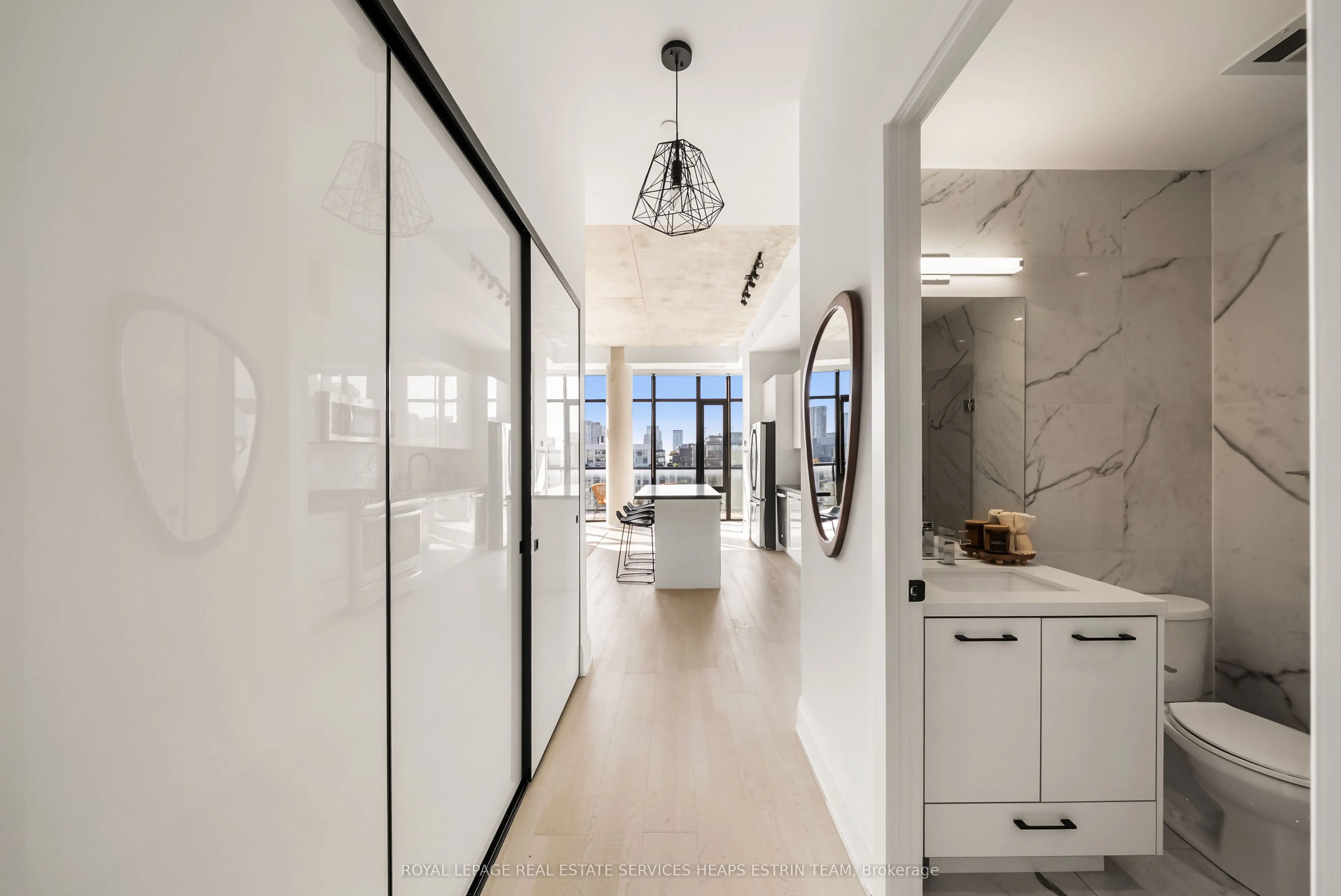 608 Richmond Street W #PH05