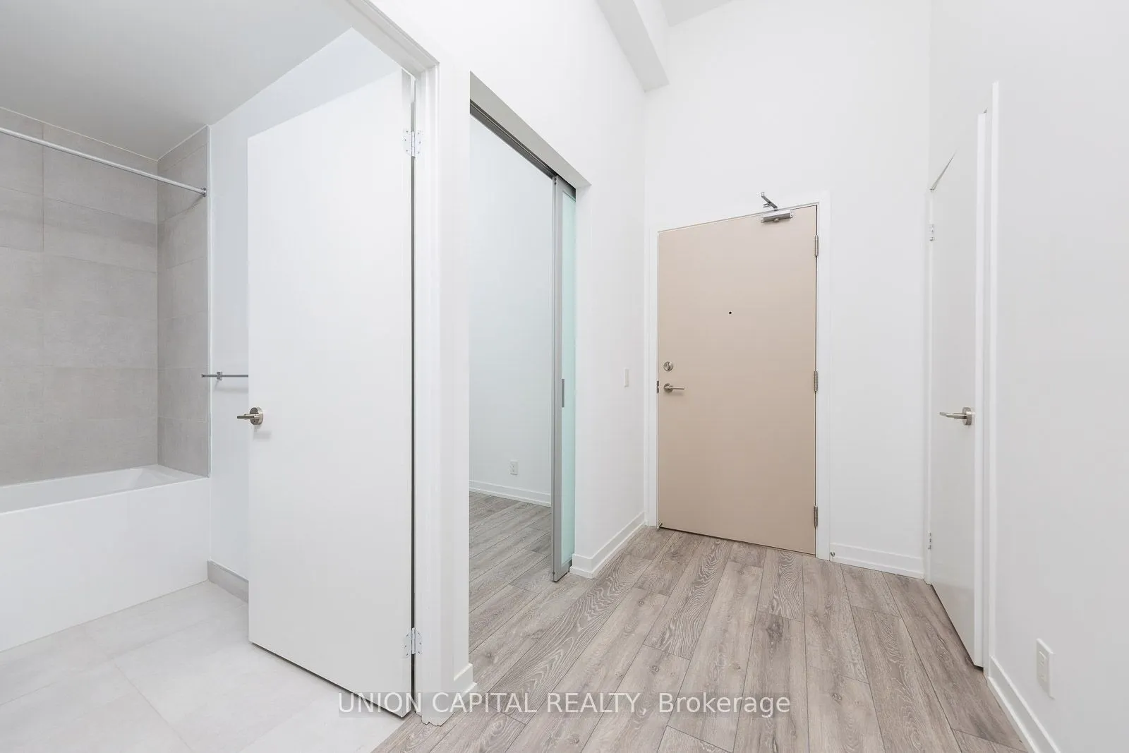 2020 Bathurst Street #222