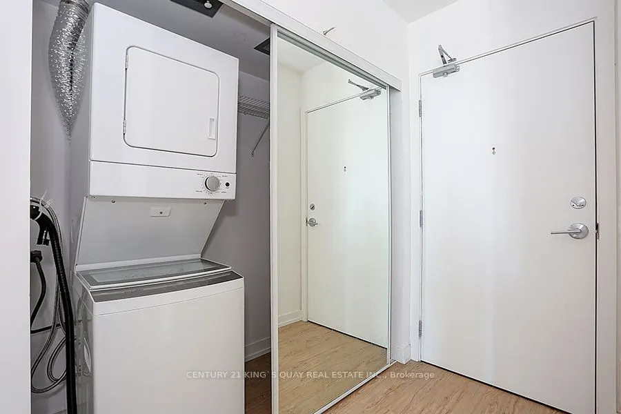 85 Wood Street #2502