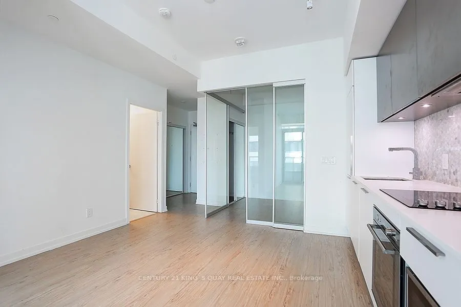85 Wood Street #2502