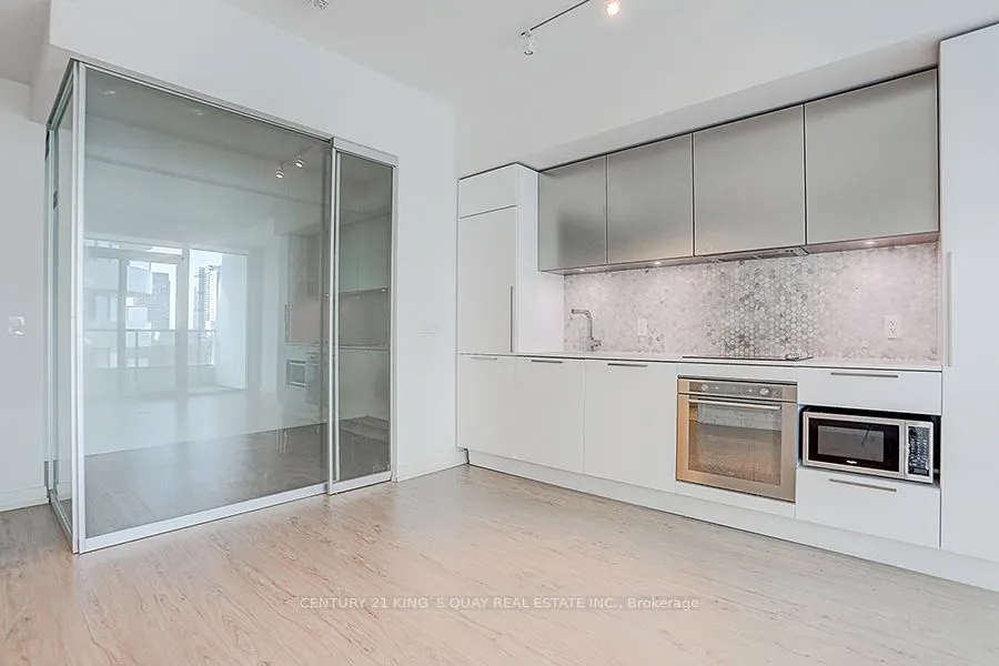 85 Wood Street #2502