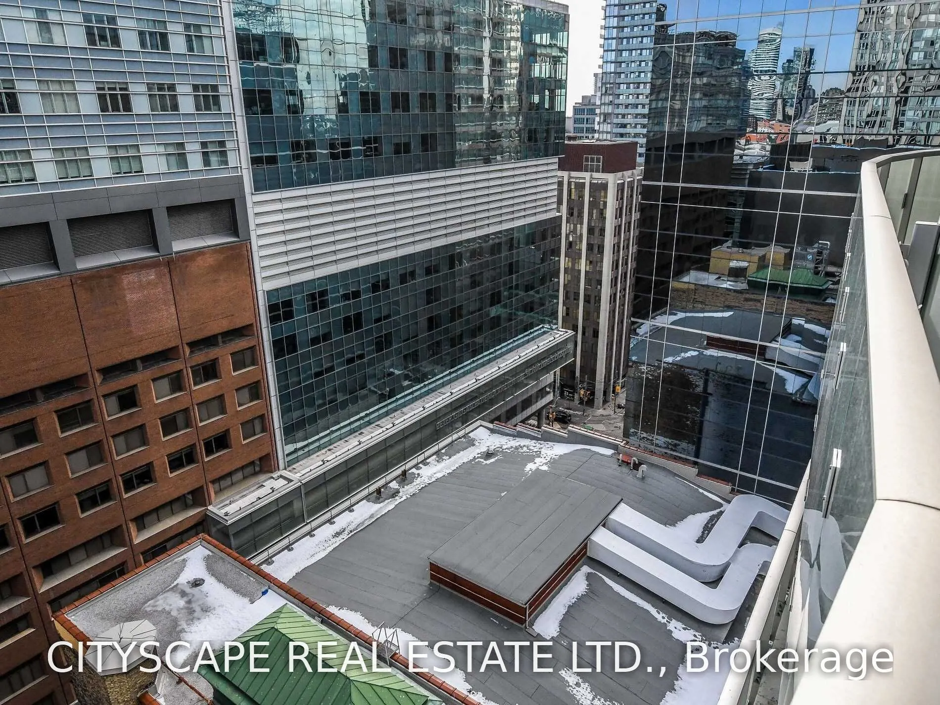 197 Yonge Street #1504