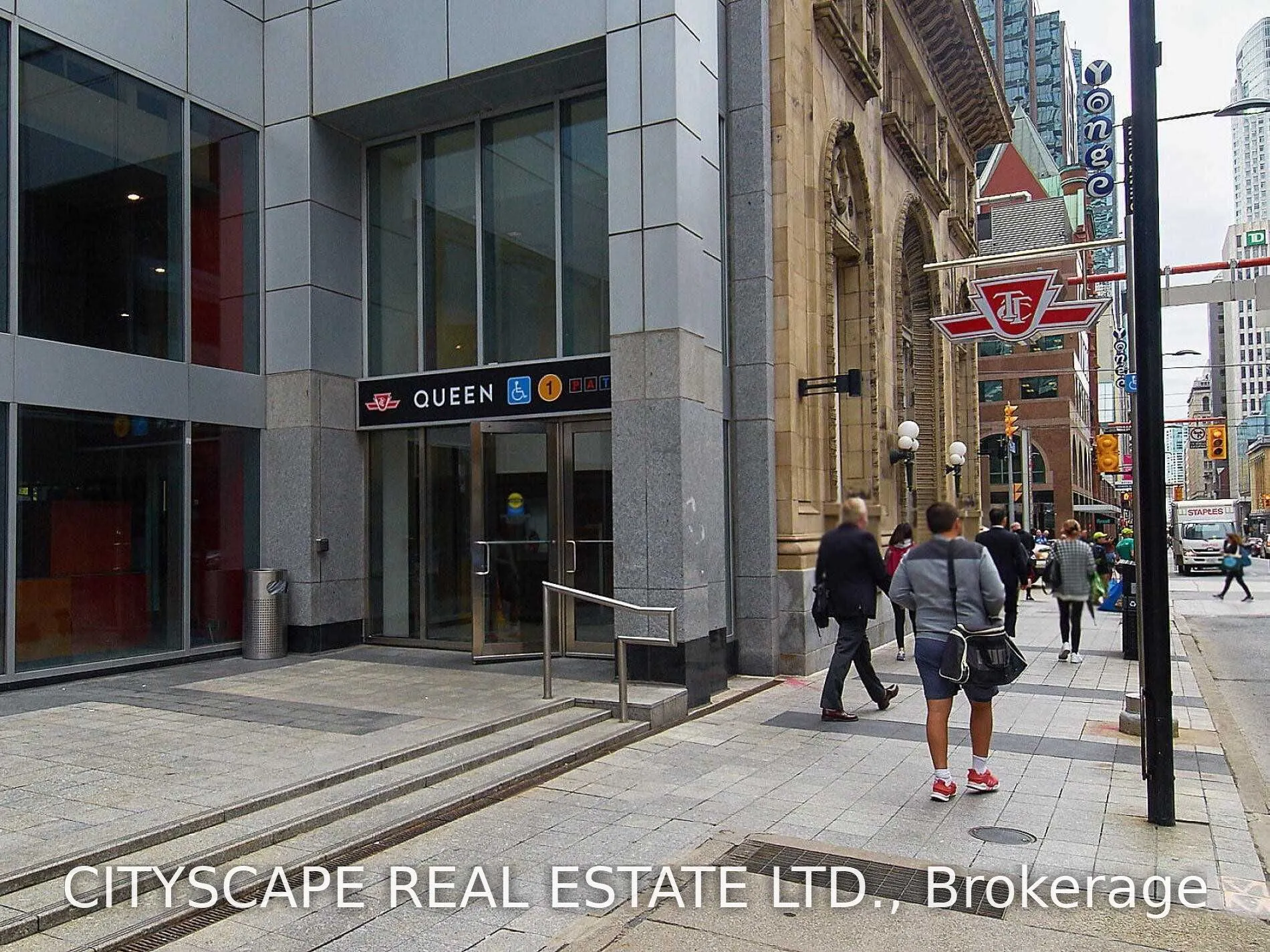 197 Yonge Street #1504