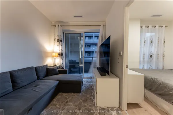 9 Tecumseth Street #206