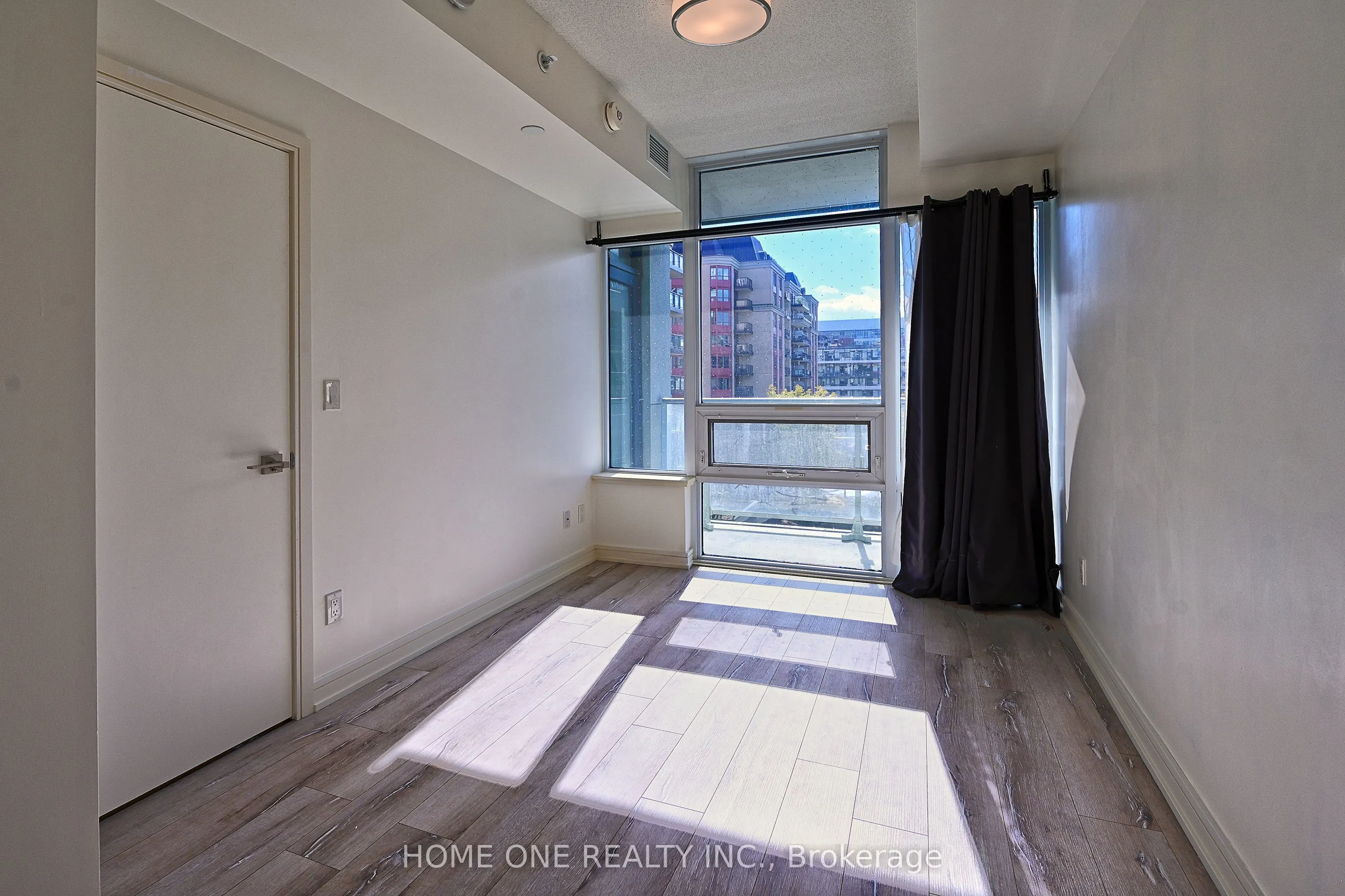 621 Sheppard Avenue E #509