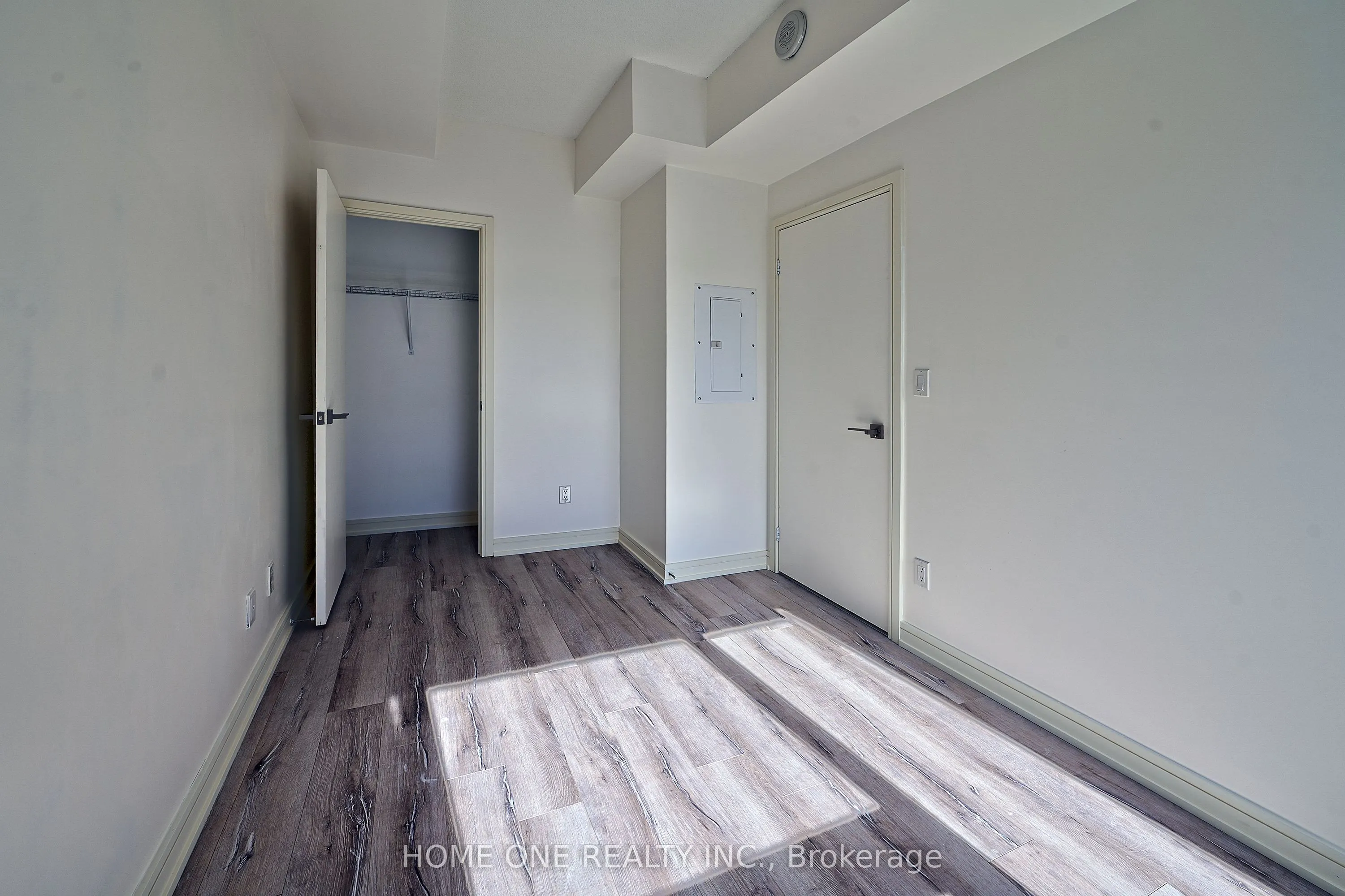 621 Sheppard Avenue E #509