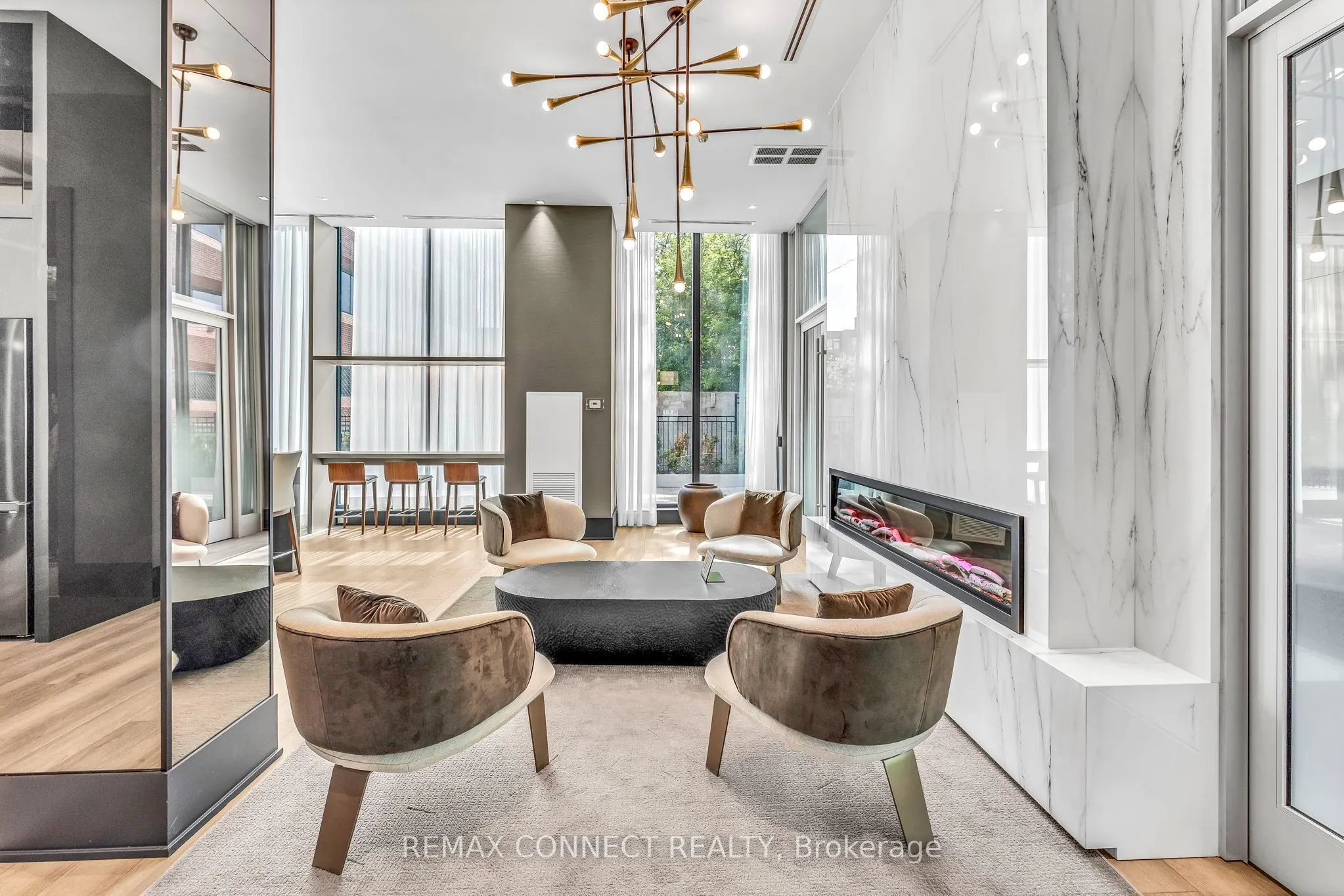 250 Lawrence Avenue W #504
