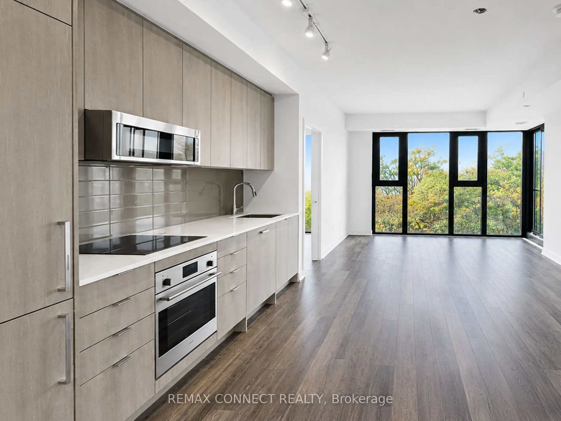 250 Lawrence Avenue W #504