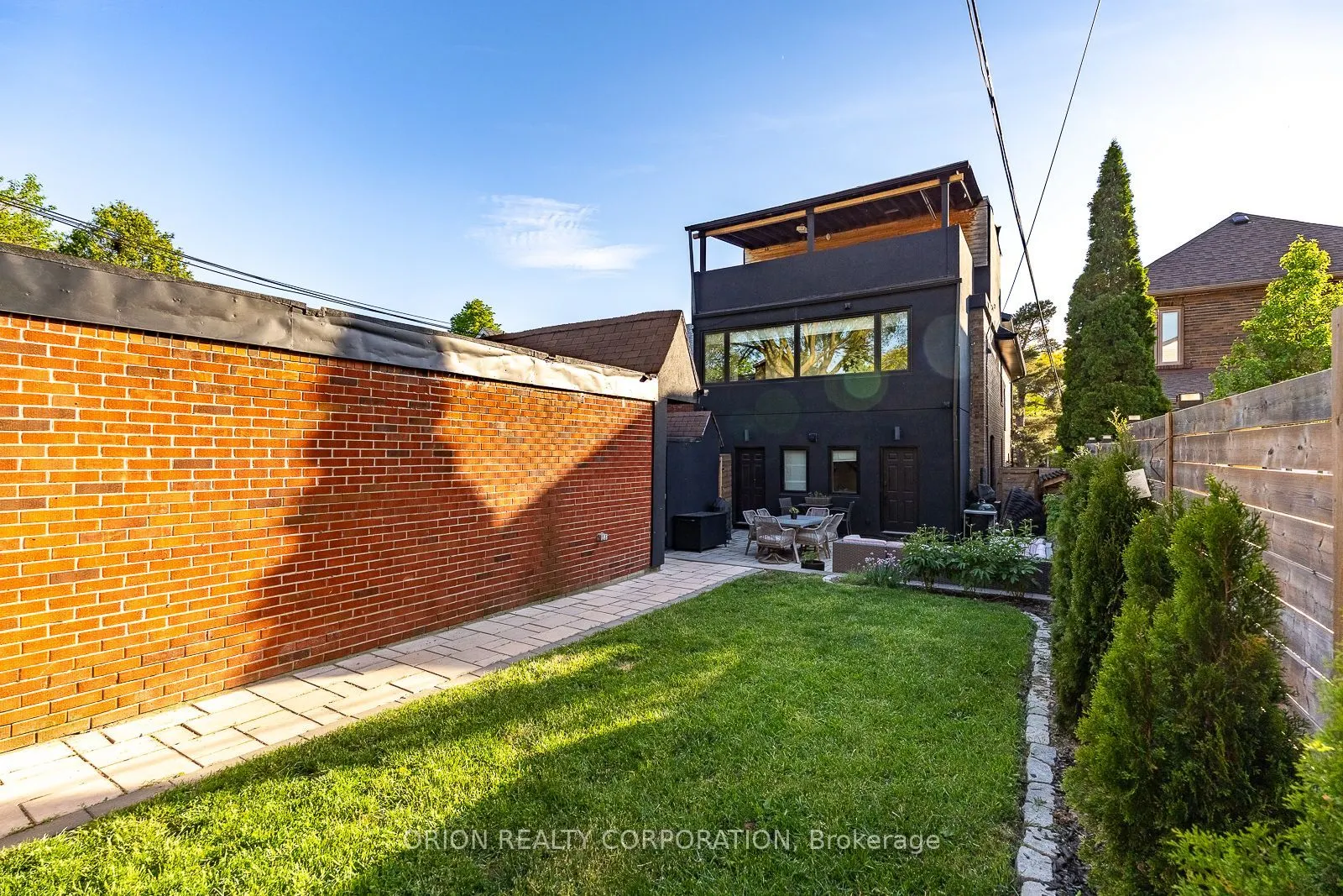 185 Glenholme Avenue