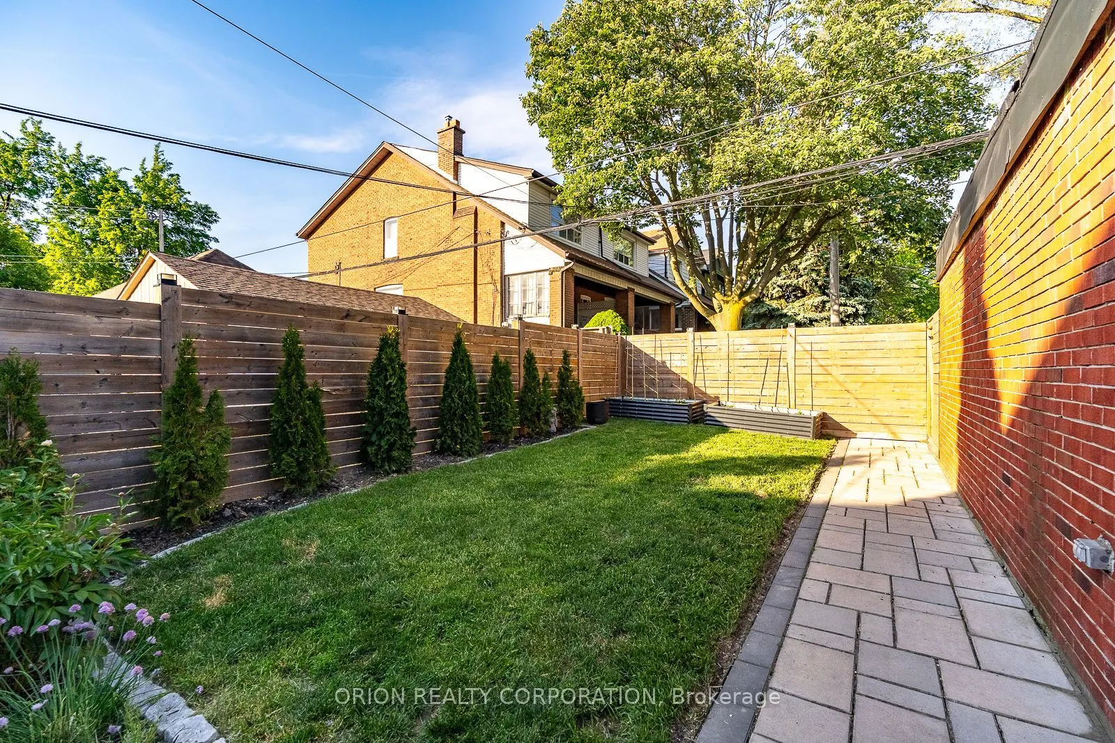185 Glenholme Avenue