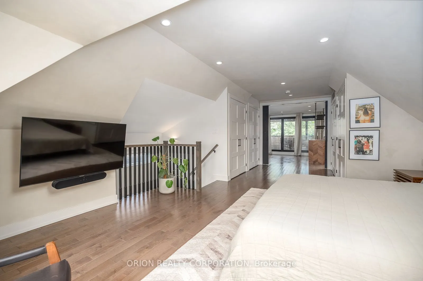 185 Glenholme Avenue