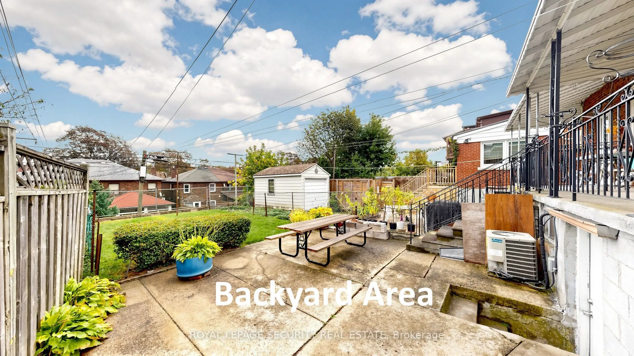 137 Robina Avenue