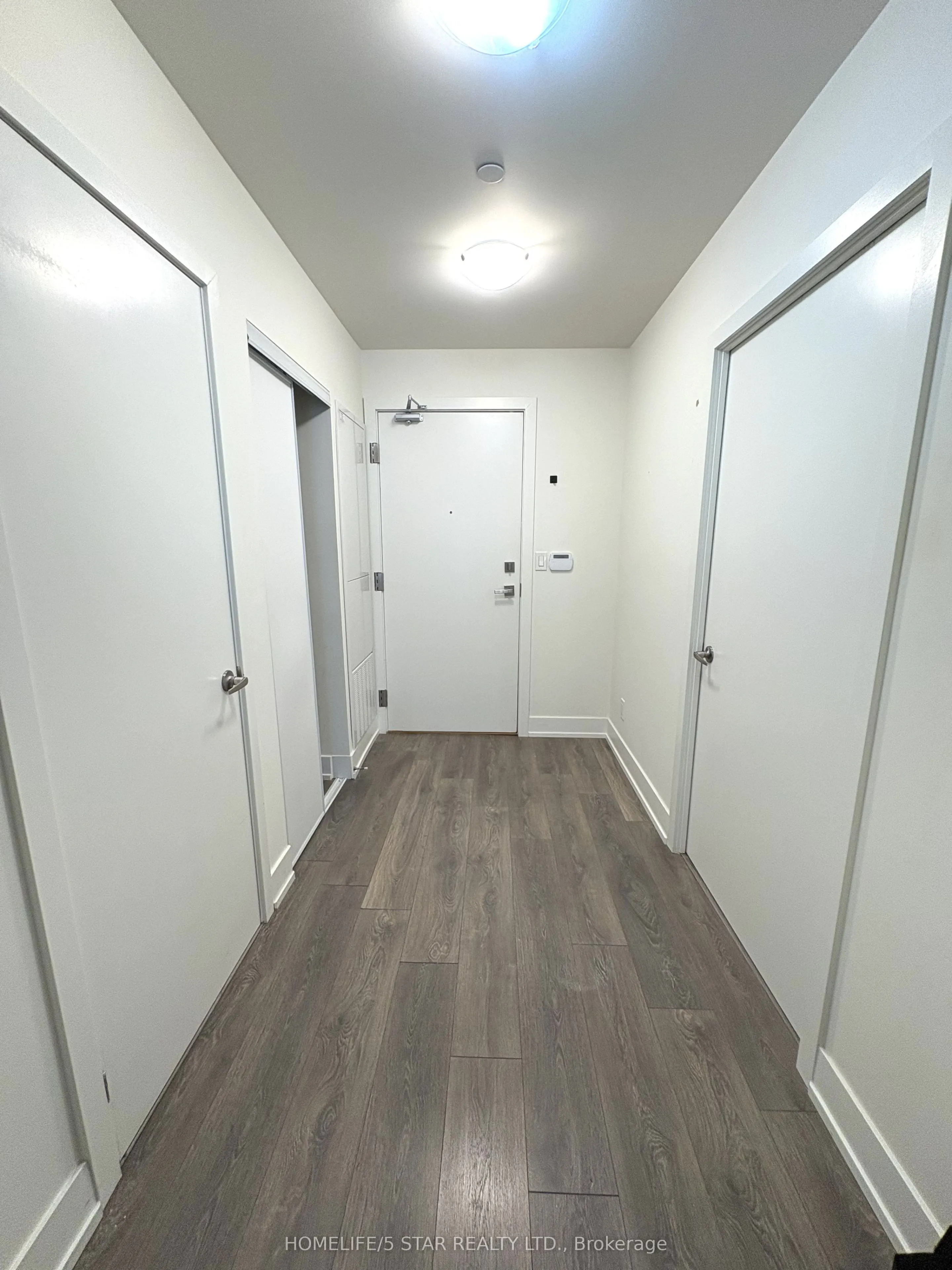 180 Fairview Mall Drive #212