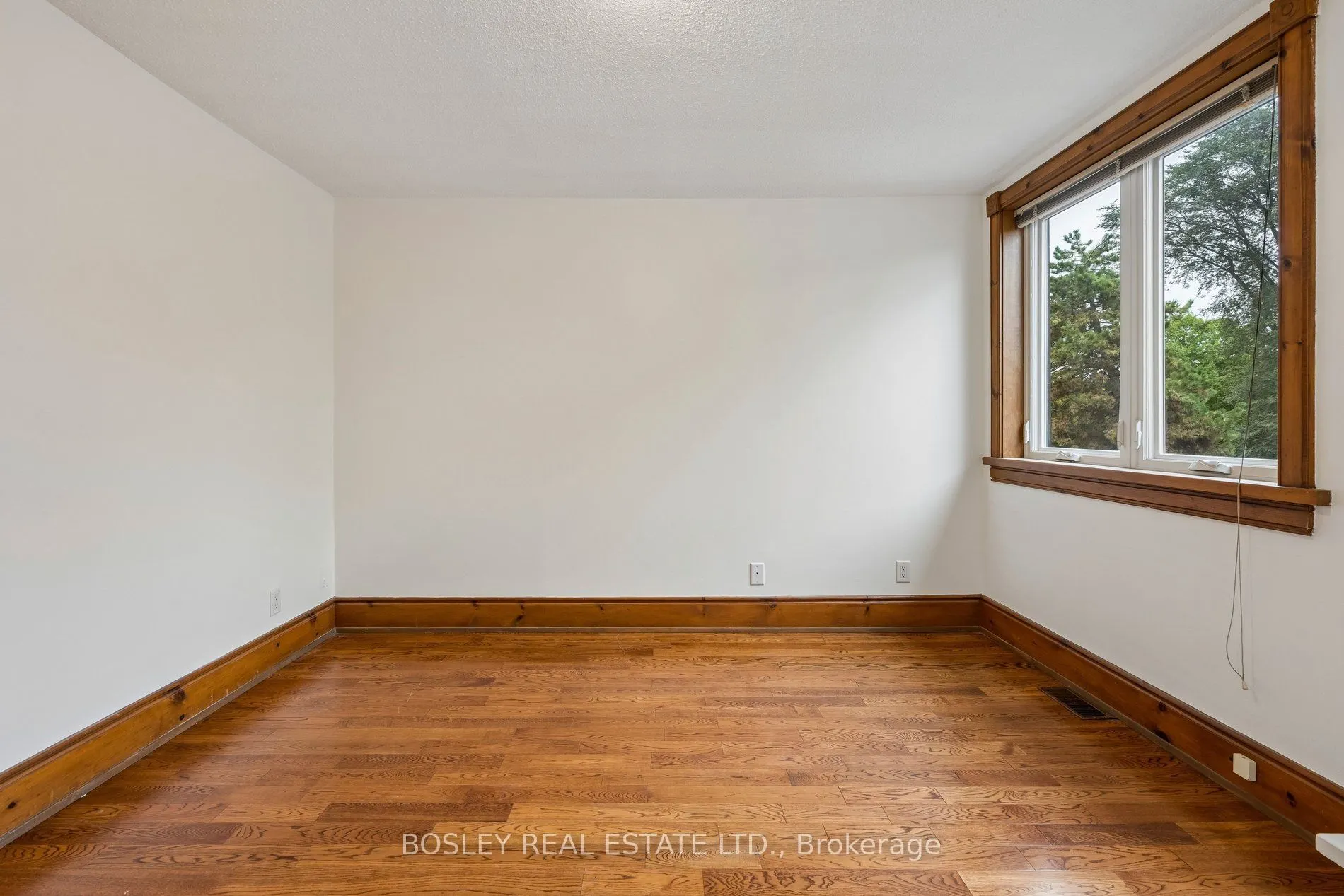 297 Sumach Street #Upper