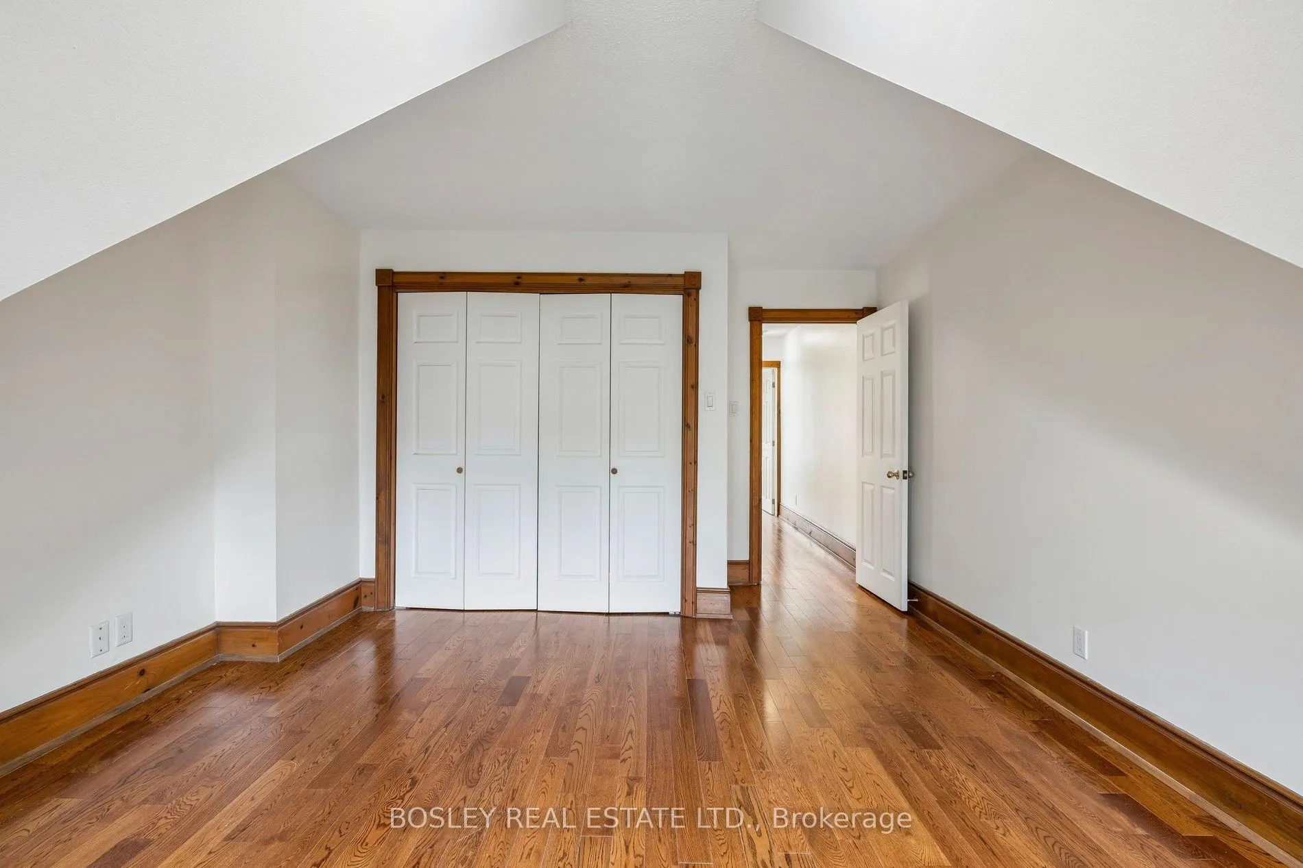 297 Sumach Street #Upper