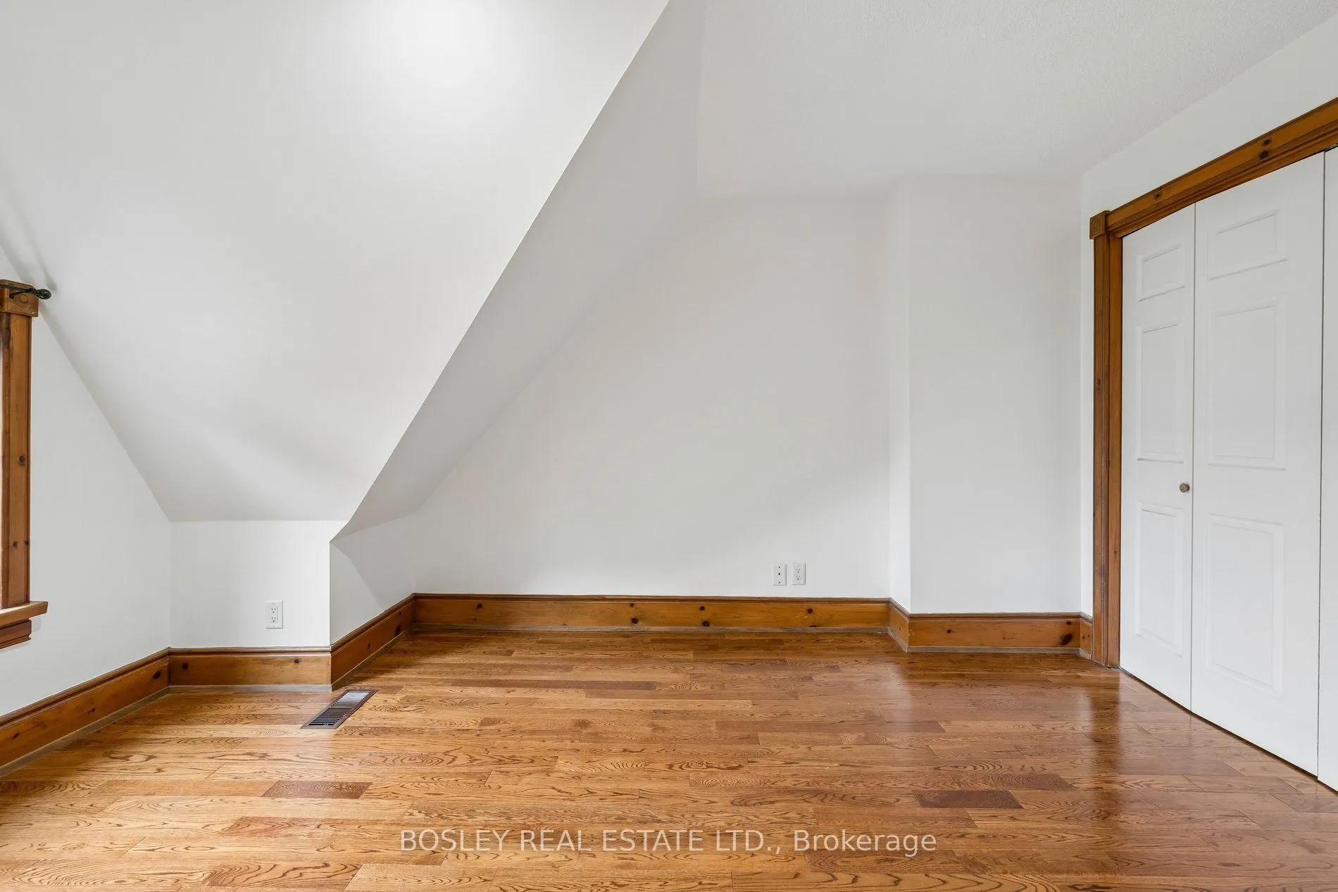 297 Sumach Street #Upper