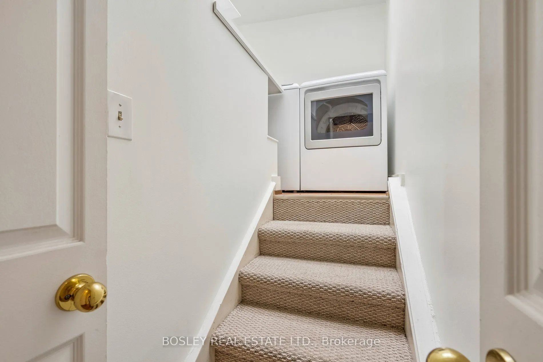 297 Sumach Street #Upper