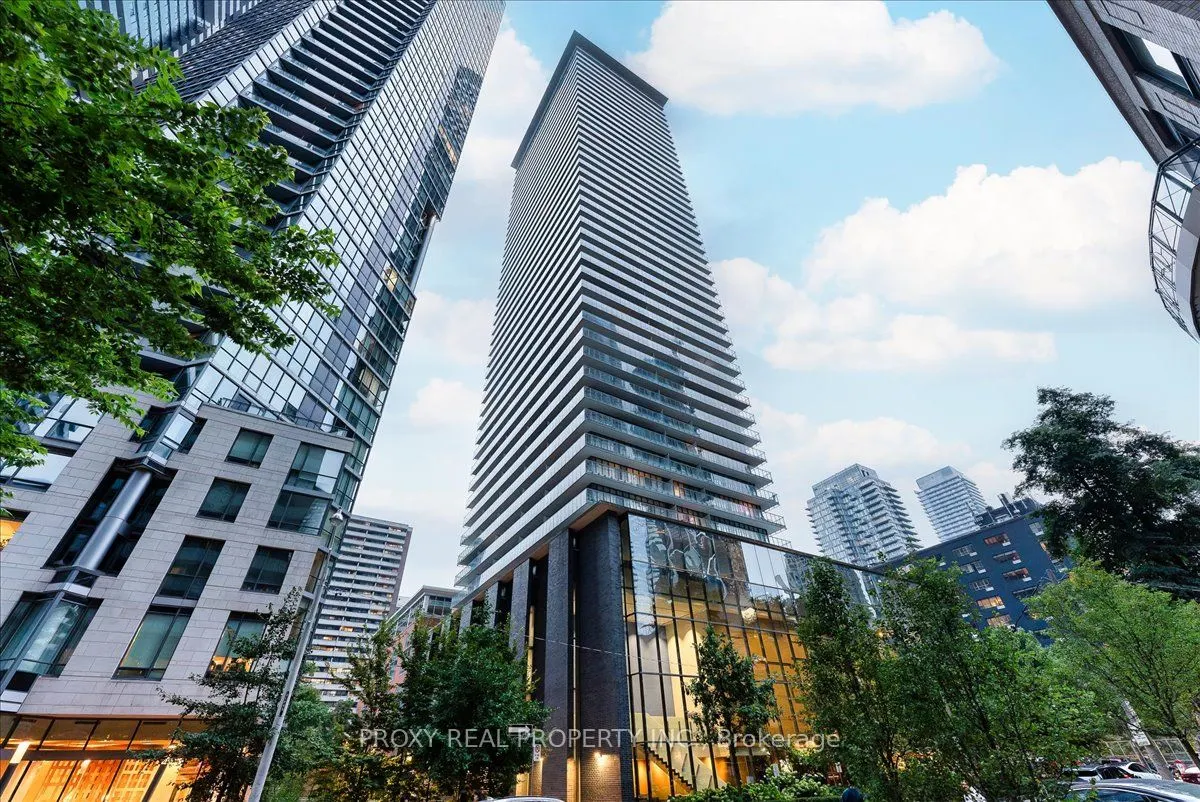 33 Charles Street E #3509
