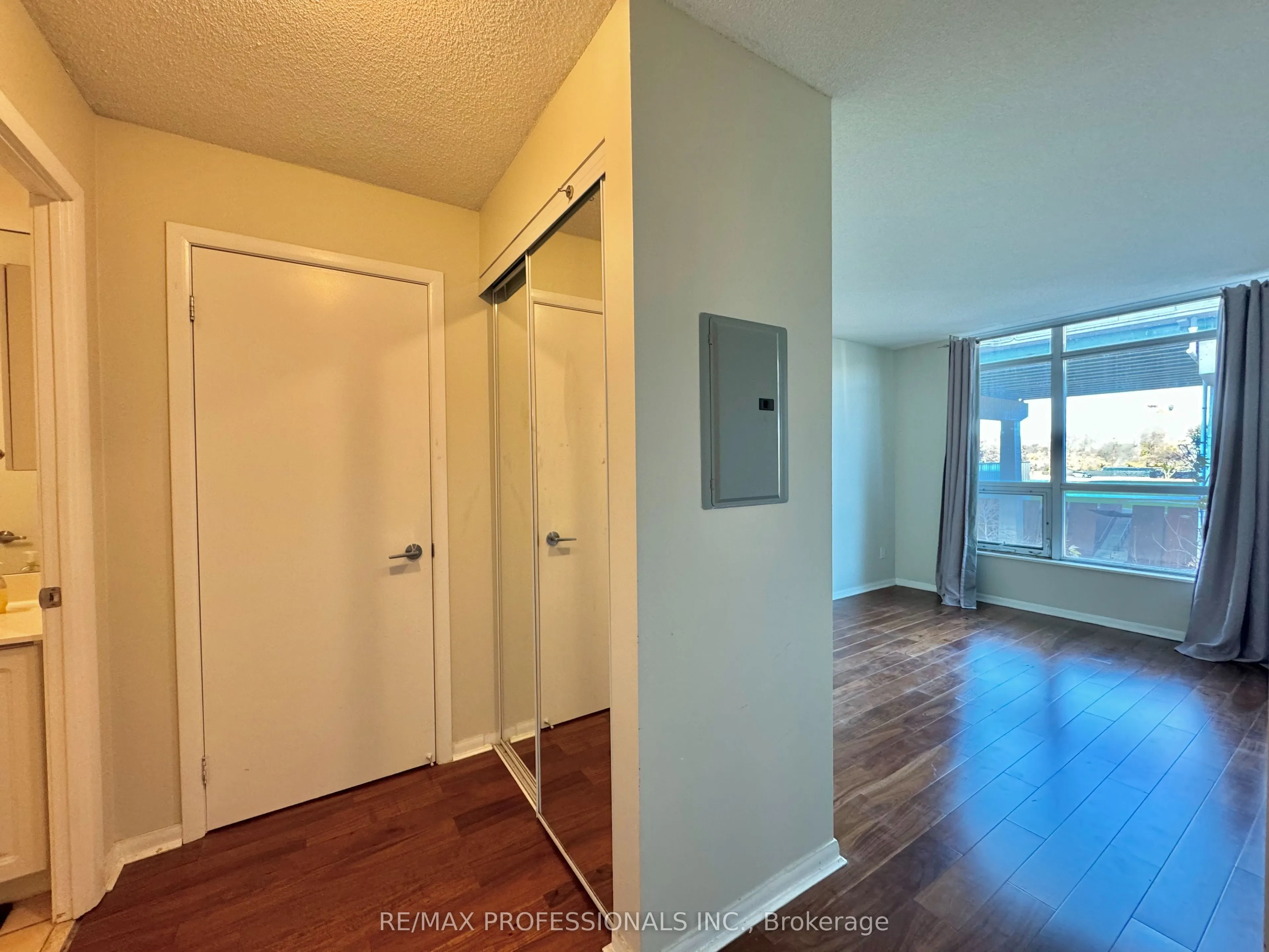 231 Fort York Boulevard #428