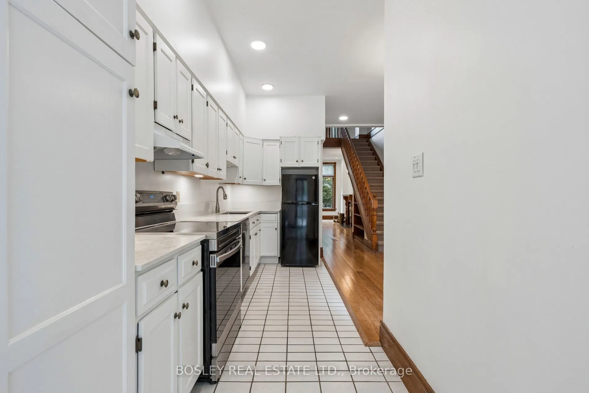 297 Sumach Street #Main