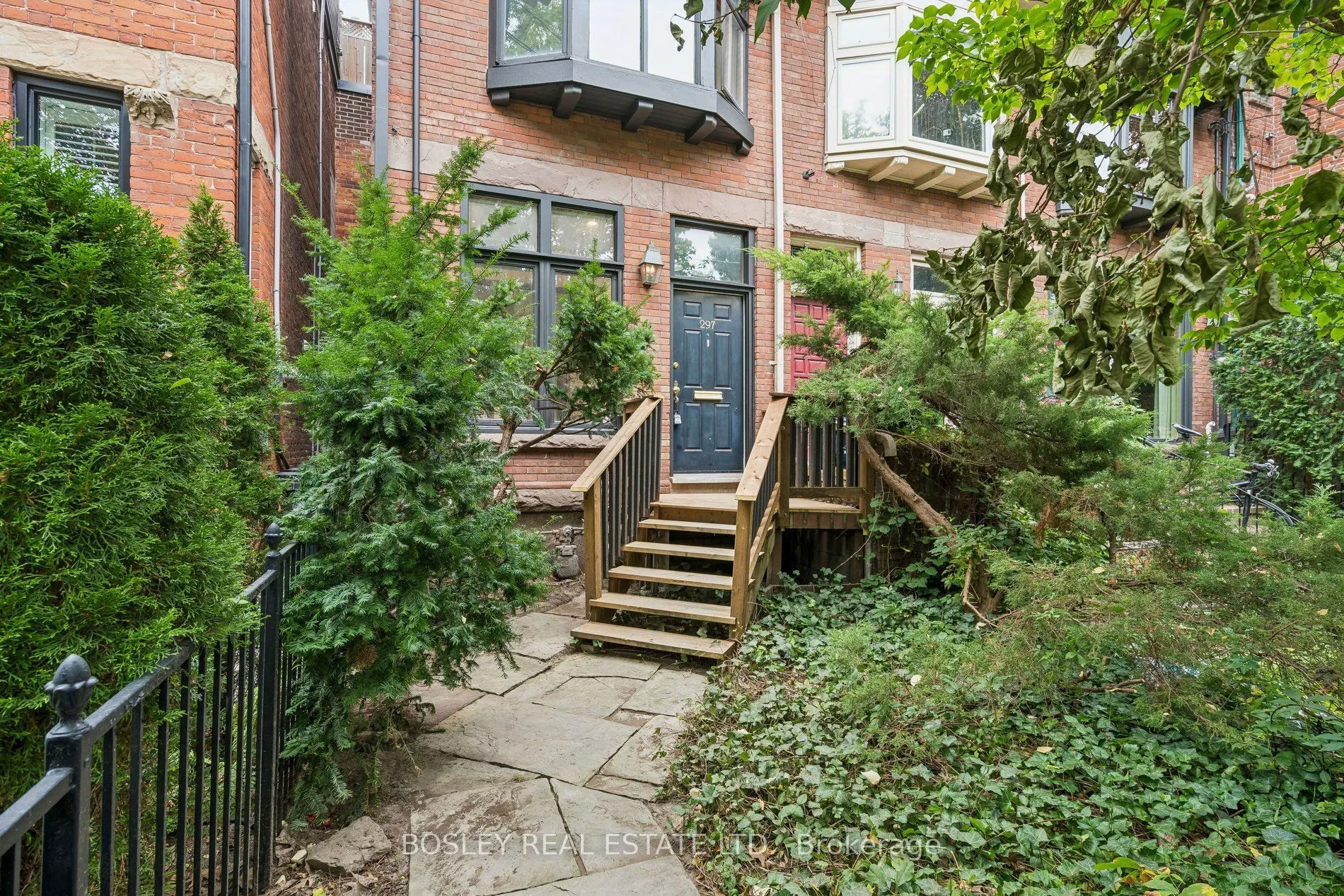 297 Sumach Street #Main