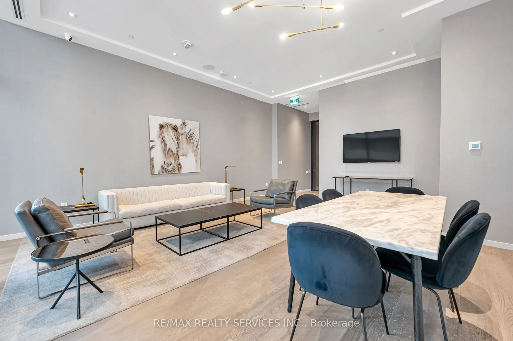 50 Charles Street E #711