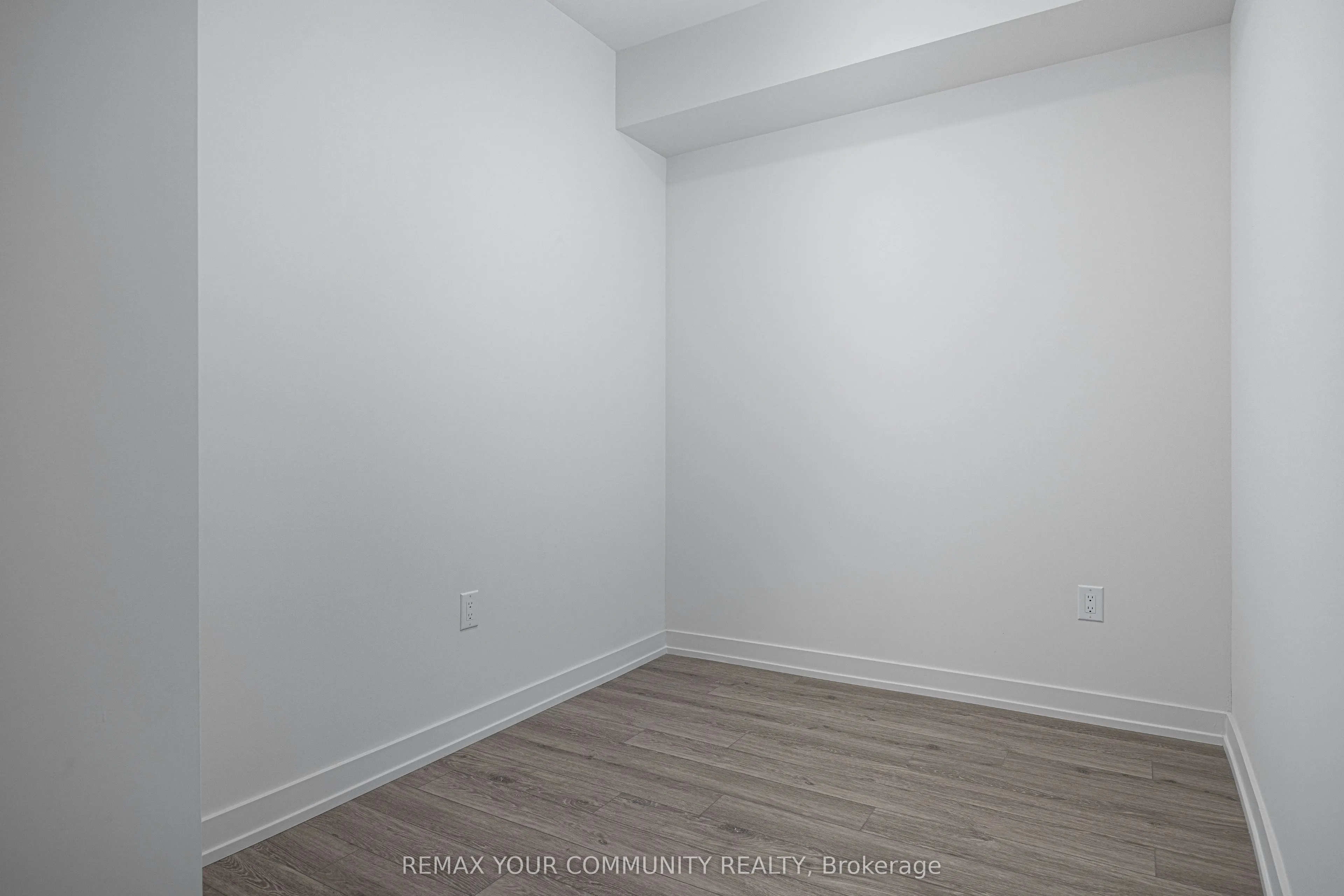 181 Sterling Road #1005